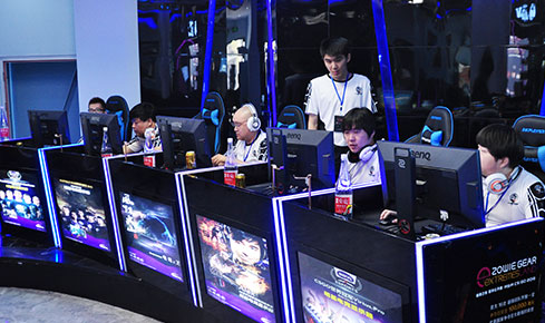 不仅为球迷 不仅为球迷