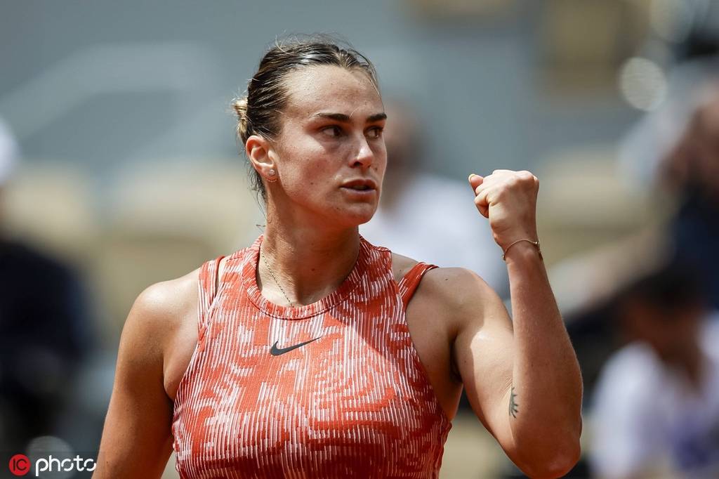 球在地面反 球在地面反