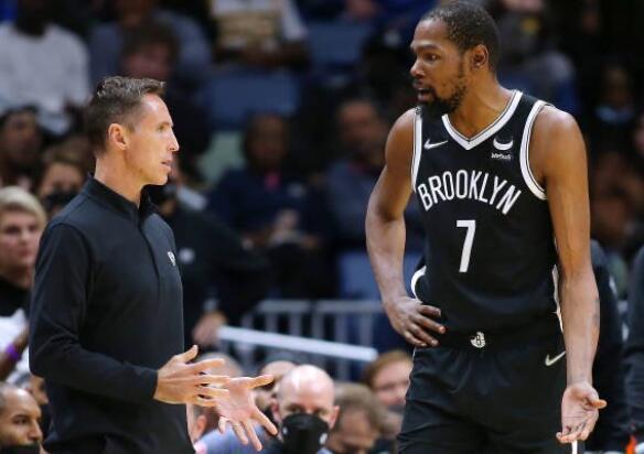 年的核心中 年的核心中