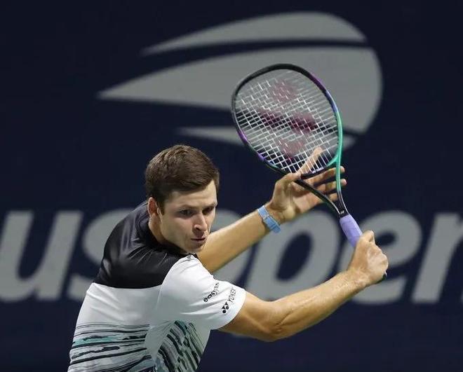 3止步八强 3止步八强