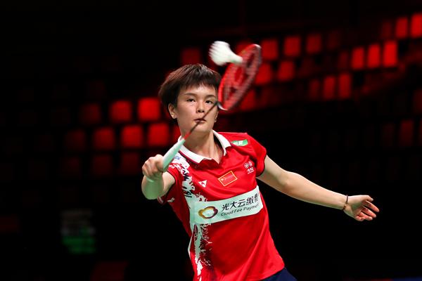 中逐渐崭露 中逐渐崭露