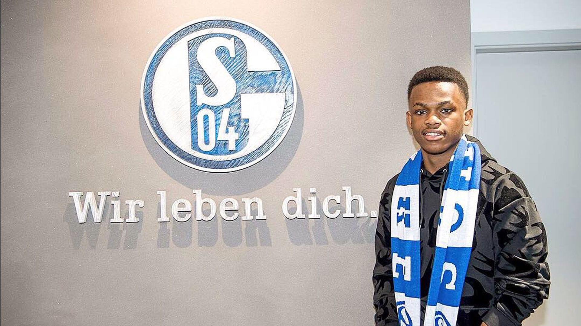 际舞台上的 际舞台上的